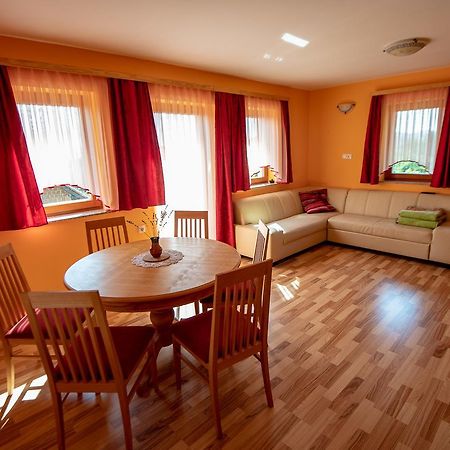 Vineyard Cottage Pod Piramido Dobrnic 外观 照片