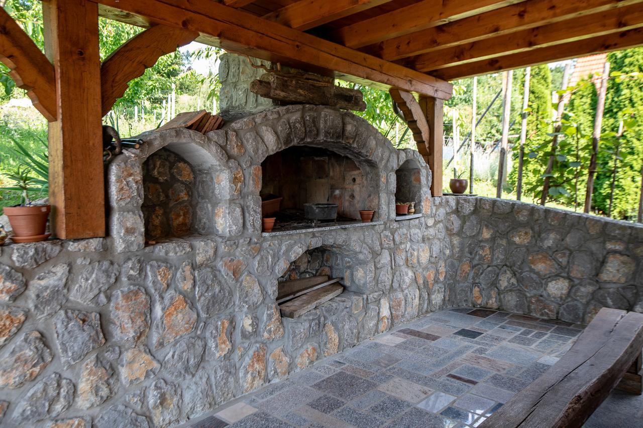 Vineyard Cottage Pod Piramido Dobrnic 外观 照片