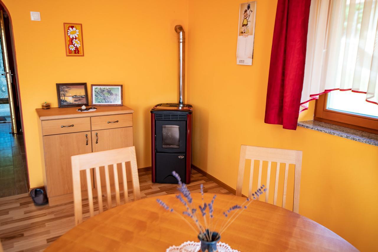 Vineyard Cottage Pod Piramido Dobrnic 外观 照片