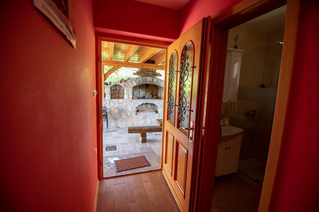 Vineyard Cottage Pod Piramido Dobrnic 外观 照片