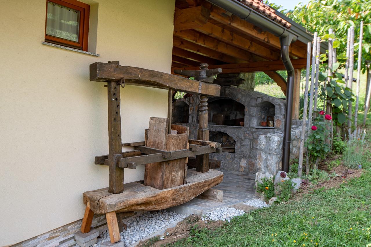 Vineyard Cottage Pod Piramido Dobrnic 外观 照片